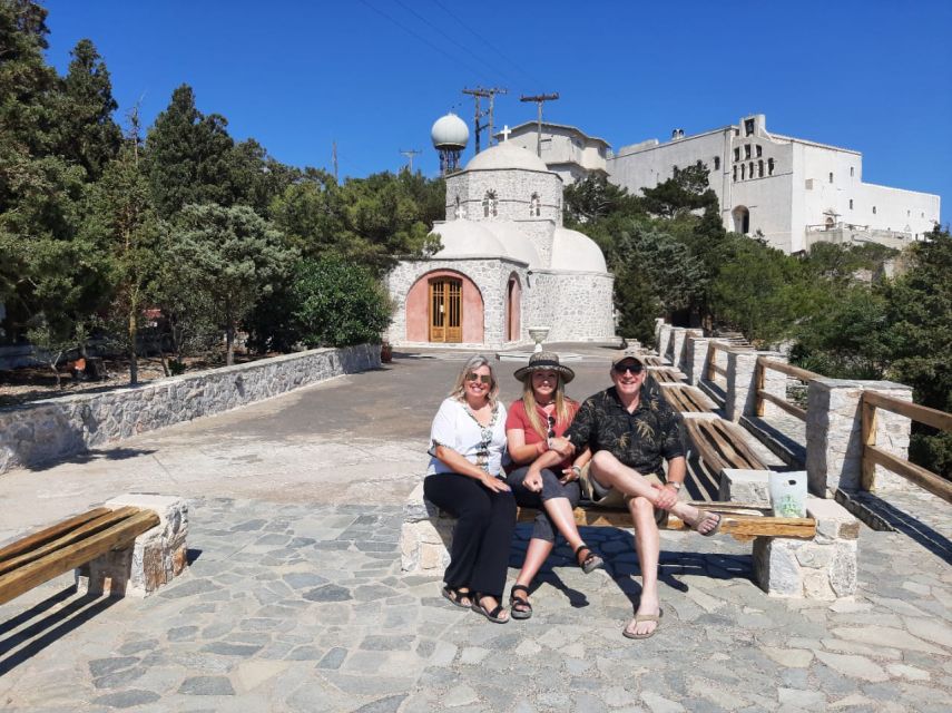 Santorini: Private 5-Hour Hidden Gems Experience - Kamari’s black-sand beach and seaside promenade