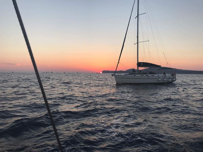 Santorini: Private 5-Hour Sunset Sailing Tour with Dinner - What to bring and who should skip it