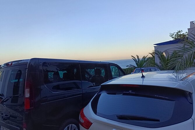 Santorini Private Airport Transfer - Key Points Before You Book