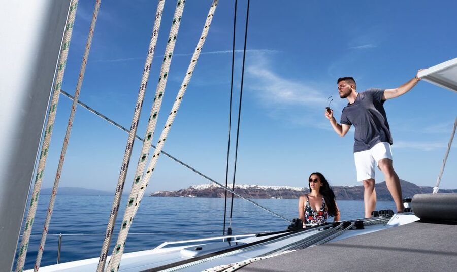 Santorini: Private Day Cruise with a BBQ meal and Open Bar - Why seeing Santorini from Vlychada makes sense