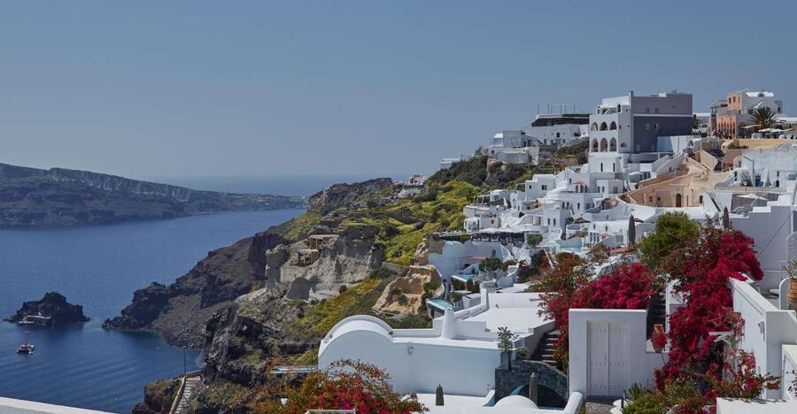 Santorini: Private Day Tour with Guide - Key points at a glance