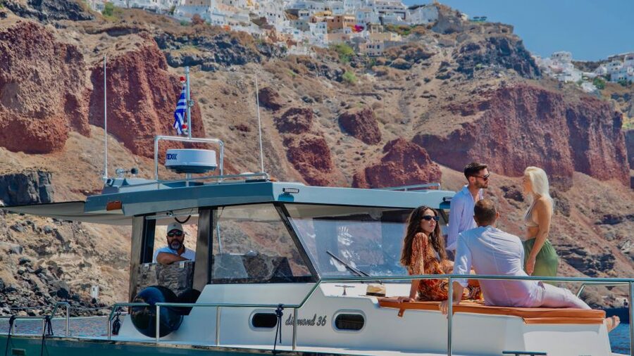 Santorini: Private Diamond 36 Motor Yacht Caldera Cruise - Who will get the most from this cruise