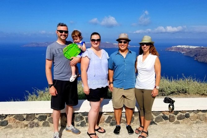Santorini Private Driver: Explore Santorini - Port & Hotel Pickup - Akrotiri and the volcanic story