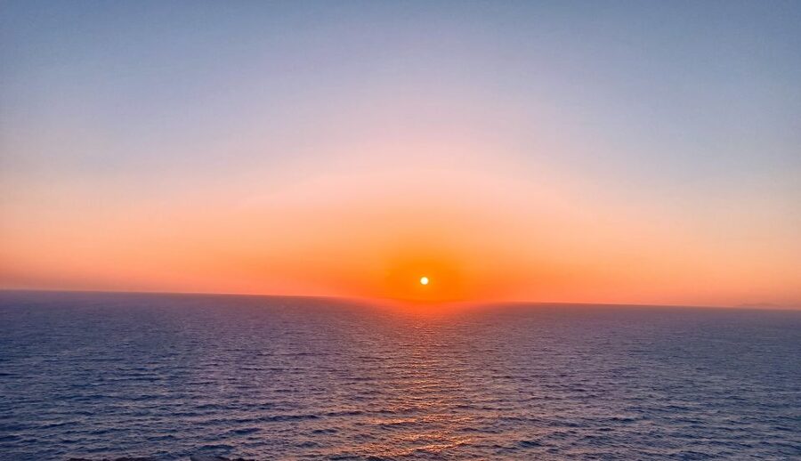 Santorini: Private Guided Tour with Sunset View - Key points at a glance