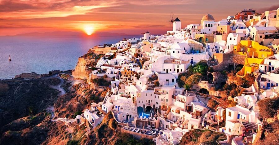 Santorini: Private Guided Tour with Sunset View - Making the sunset work for your plans