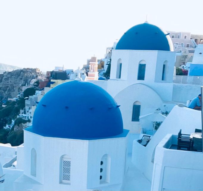 Santorini: Private Photography Tour - Oia’s blue domes and cave houses