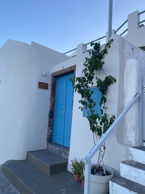 Santorini: Private Photography Tour - Four hours, pickup, and the pace of the route