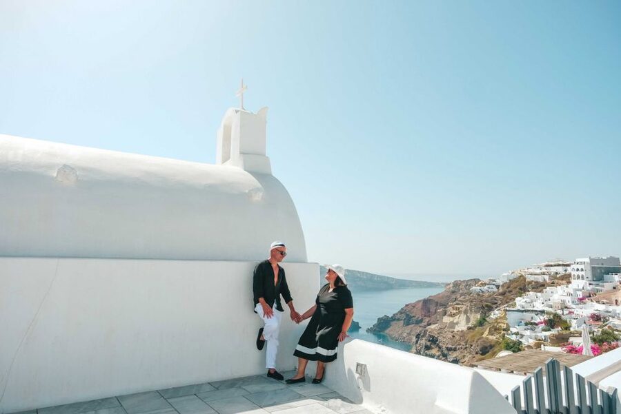 Santorini Private Photoshoot - How to prepare for a short Oia session