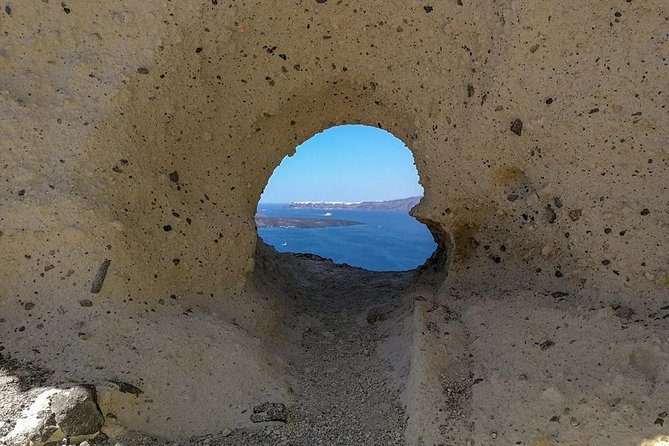 Santorini Private Romantic Tour with Dinner & Wine Tasting - Oia: one hour among Santorini’s famous blue domes