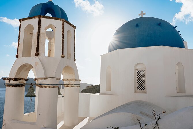 Santorini Private sightseeing land tours - Oia first, before the crowds take over