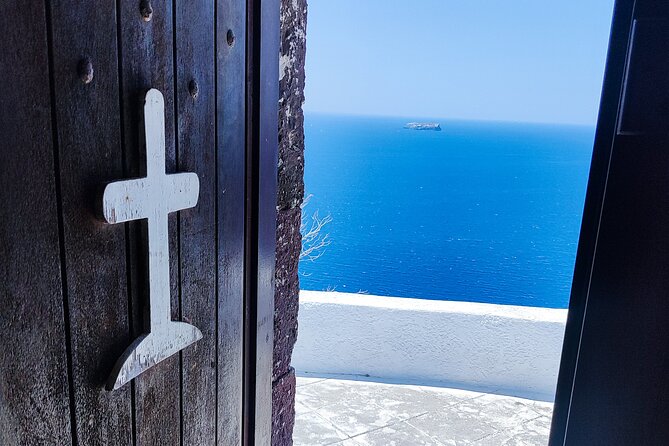 Santorini: Private Sightseeing Tour with Local Guide - Red Beach on the Akrotiri Peninsula