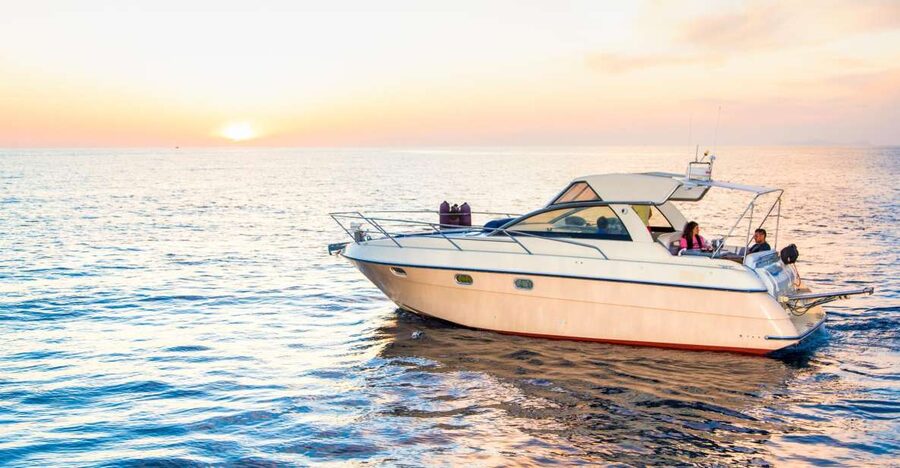 Santorini: Private Sunset Cruise with Barbecue and Drinks - Why this private Santorini cruise works so well