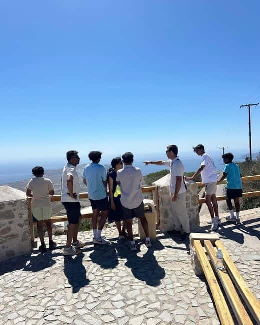 Santorini: Private Tour Experience with Breathtaking Views - What the Guide Adds