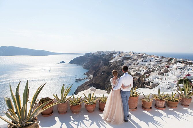 Santorini Private Tour in Spanish - Guides, comfort, and the personal touch