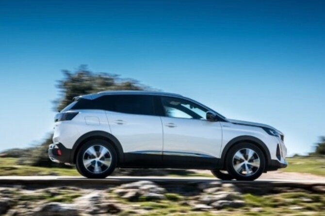 Santorini Private Transfers | Airport, Port & Beyond - Meeting your driver at the ferry port