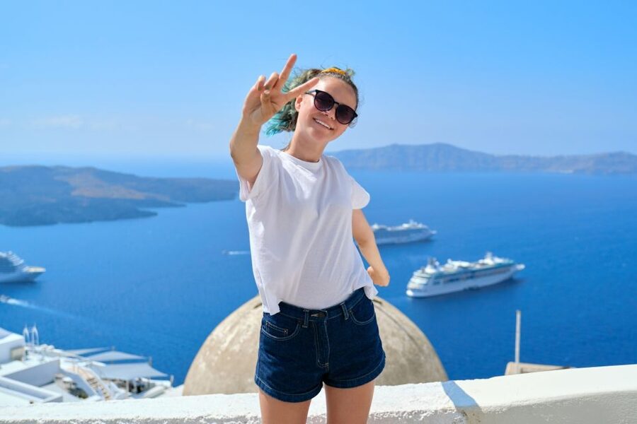 Santorini: Private Vistas Morning Hike inc. tastings - Firostefani’s alleys and Santorini’s famous blue dome