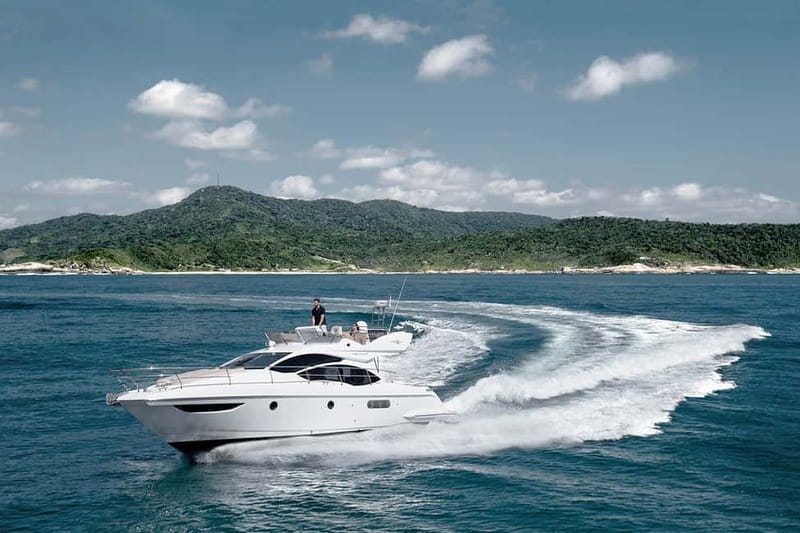 Santorini: Private Yacht Experience of Timeless Elegance - How the price compares with the experience