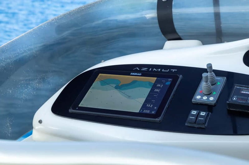 Santorini: Private Yacht Experience of Timeless Elegance - From your hotel to Vlychada Marina