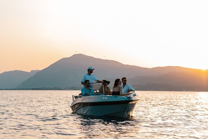 Santorini Rent a Boat - License free private cruise - What the $301.03 group price really means