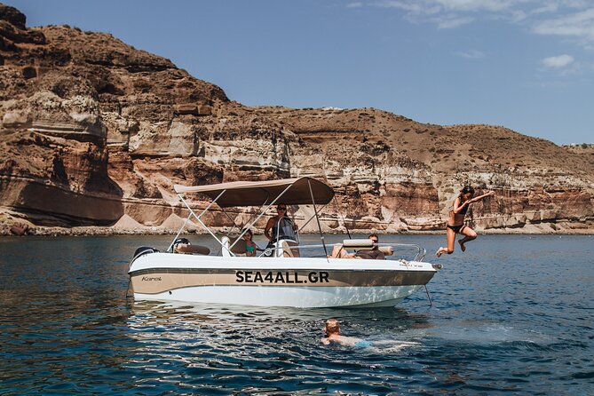 Santorini Rent a Boat Without License - Choosing between the Karel Paxos and Karel Ithaca