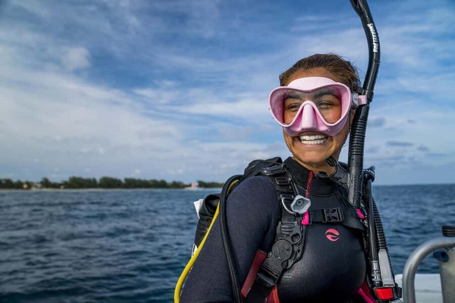 Santorini: Scuba Diving - A first underwater experience in Santorini