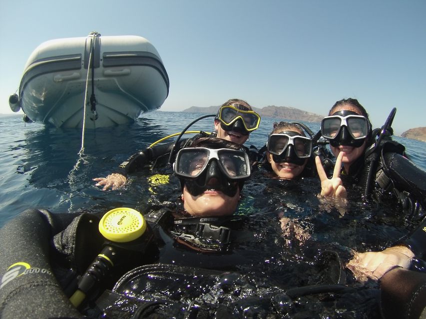 Santorini: Scuba Diving Experience for Beginners - The pre-water lesson makes this suitable for beginners