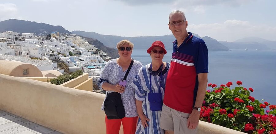 Santorini: Sightseeing Island Tour (Private) - Why a private minivan makes sense on Santorini