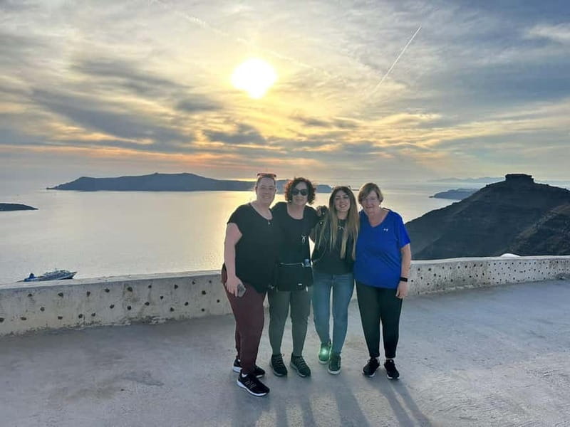 Santorini: Small Group Sightseeing Tour with a Local Guide - What $69 includes, and what it does not
