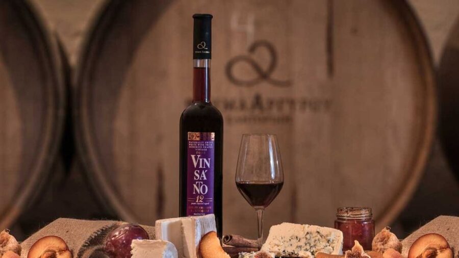 Santorini: Small Group Tour of 3 Local Wineries - The practical verdict