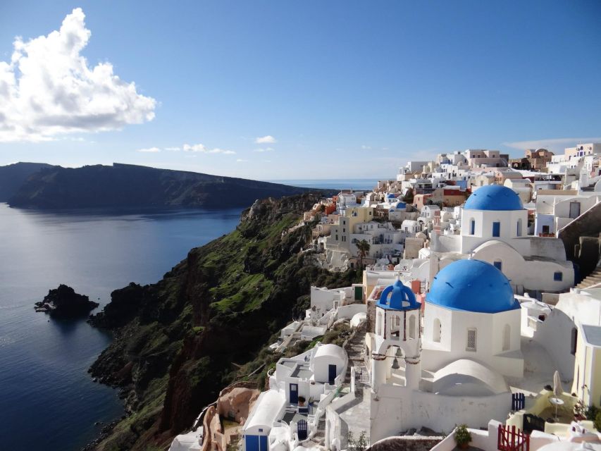 Santorini Small-Group Tour with Wine Tasting & Food Pairing - Why this six-hour route works for a first Santorini day