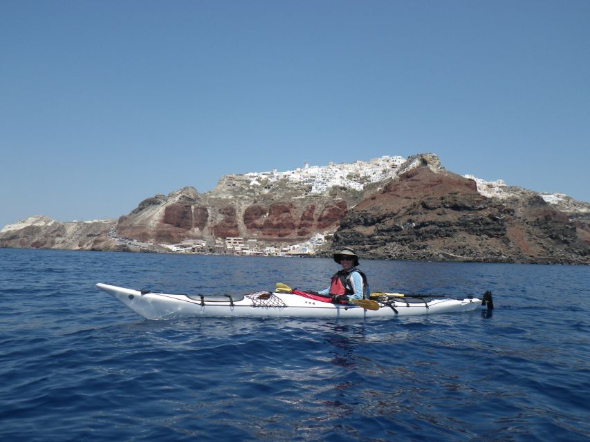 Santorini: South Sea Kayaking Tour with Sea Caves and Picnic - Getting to the Akrotiri launch point