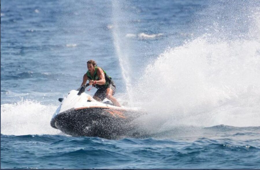 Santorini Speed: 180hp Jet Ski Rental - Practical planning for your beach day