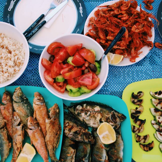Santorini Sunset Fishing Trip with Dinner and Drinks - Key points to know before booking