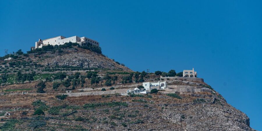 Santorini: Sunset Guided Tour with Hotel Pickup - The traditional bakery break