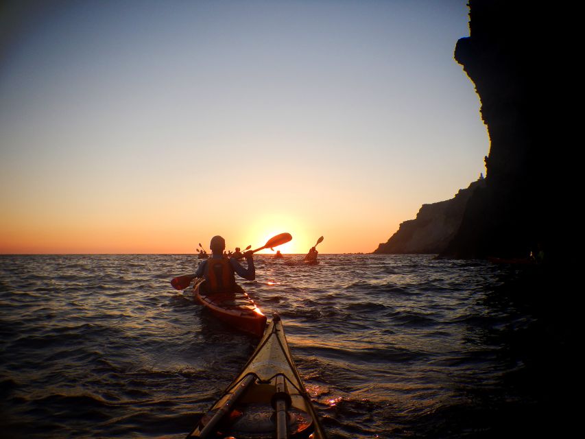 Santorini: Sunset Sea Kayak with Light Dinner - A Greek dinner after the paddling