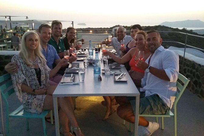 Santorini Sunset Wine Tour with Santo Winery Views - Why this Santorini wine tour works so well