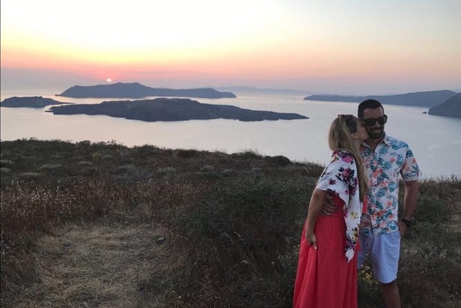 Santorini Sunset Wine Tour with Santo Winery Views - What you will actually drink