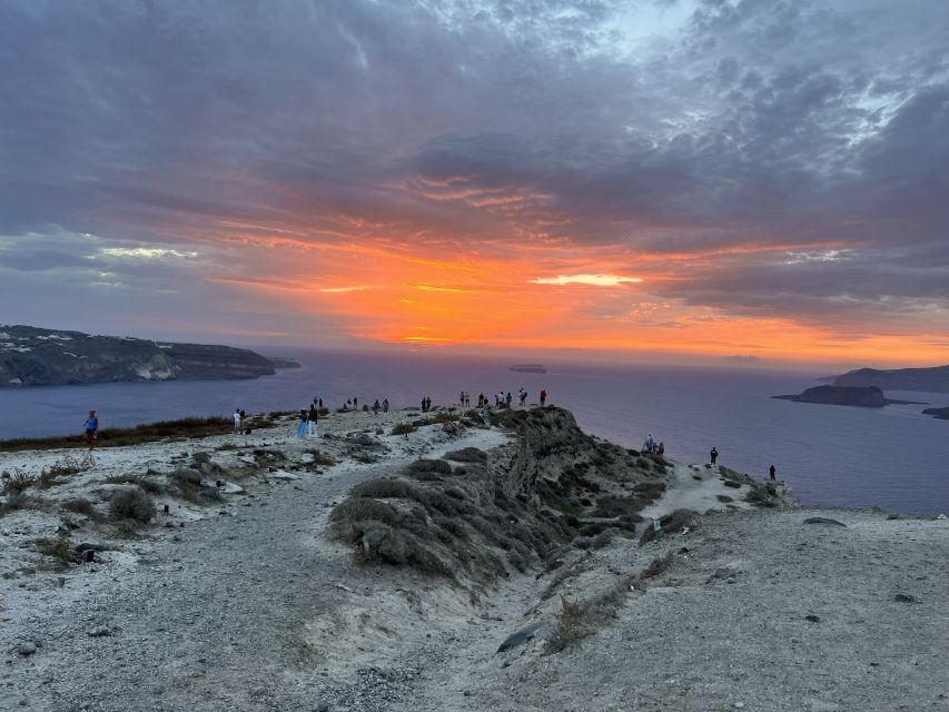 Santorini: Tailor-Made 6Hours Private Tour - Pyrgos and Megalochori, a quieter side of the island