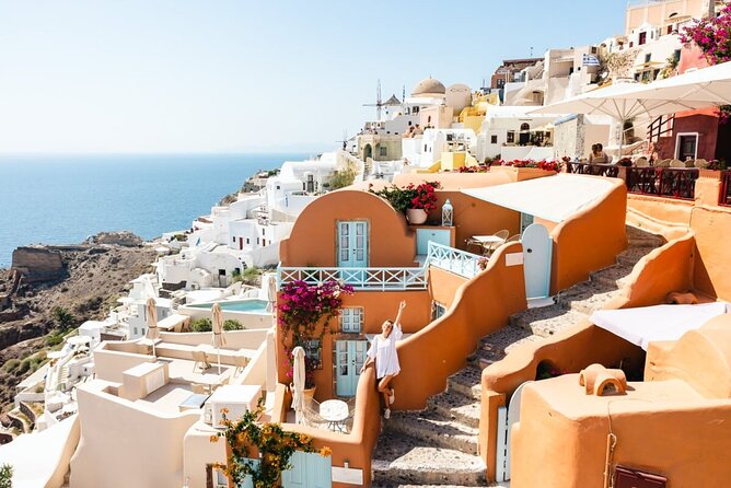 Santorini: The best 4-hours Sightseeing Private Tour! - Adding a winery visit in Koutsogiannopoulos