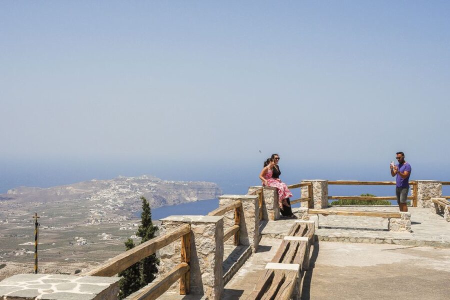 Santorini: Top Sights Day Trip, Wine Tasting, & Oia Sunset - Three Santorini wines and an unusual vine shape