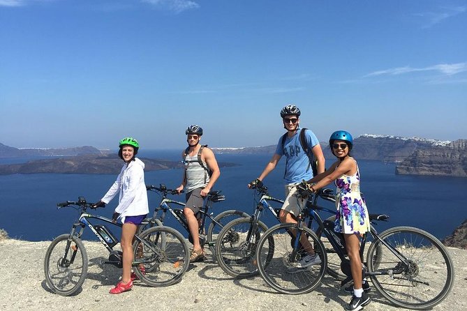 Santorini Tour on Electric Bikes & Scooters - The short version: what this ride does well