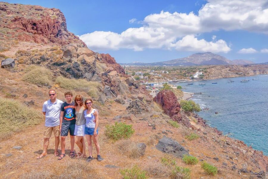 Santorini: Traditional Sightseeing Bus Tour with Oia Sunset - Akrotiri, Santorini’s town beneath the ash