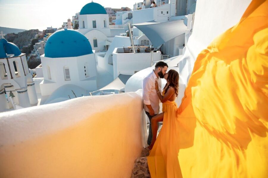Santorini: Unique Flying Dress Photoshoot Experience - What the strong feedback tells you