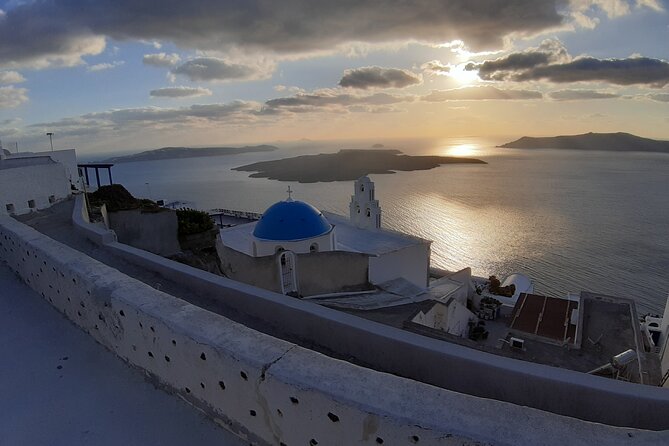 Santorini Unveiled. A Private Tour of Hidden Vistas and Wines - Why this private Santorini route works