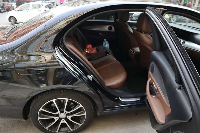 Santorini VIP Limousine Transfer Services - A Private Mercedes E Class for Up to Four People