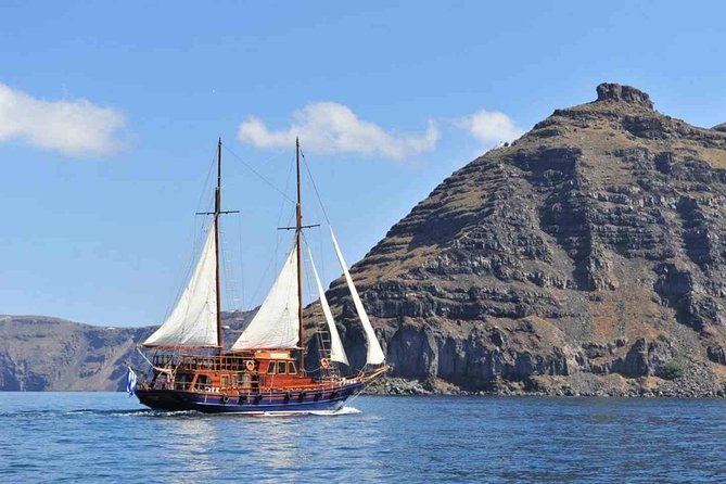 Santorini Volcanic Sunset Cruise - What the $64 price really covers