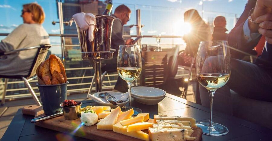 Santorini: Volcano and Hot Springs Sunset Dinner Cruise - Key points to know