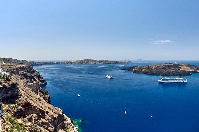Santorini Volcano Cruise Including Hot Springs and Thirasia - The guides can make a large cruise feel personal