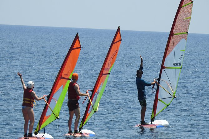 Santorini Windsurfing lessons - What happens at Avis Street and Nemely Windsurf & SUP Center