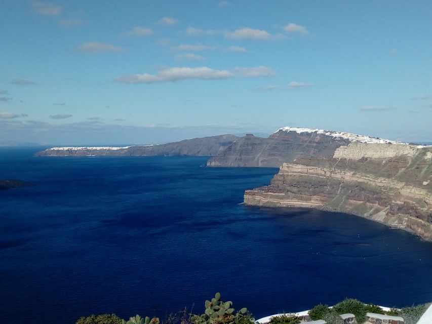 Santorini: Wine Tasting Tour & Sunset Viewing - Why Santorini wine is worth your afternoon